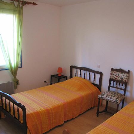 Maison De Village Entre Mer Et Montagne Roujan Екстериор снимка