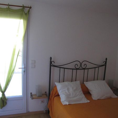 Maison De Village Entre Mer Et Montagne Roujan Екстериор снимка