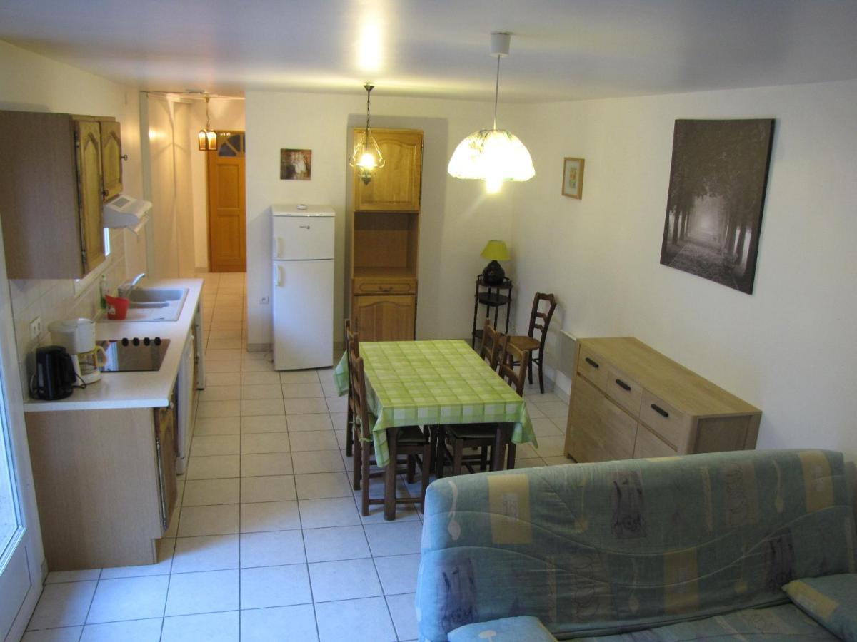 Maison De Village Entre Mer Et Montagne Roujan Екстериор снимка